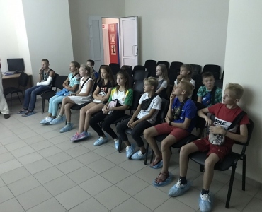 IMG-762c0f951eb32b6c922cd6f8c743f773-V